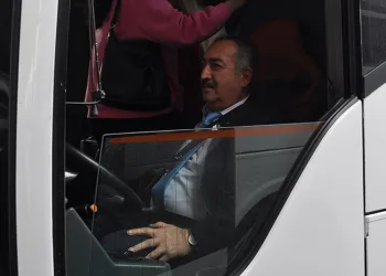 30 senede iki kez oy kullandılar