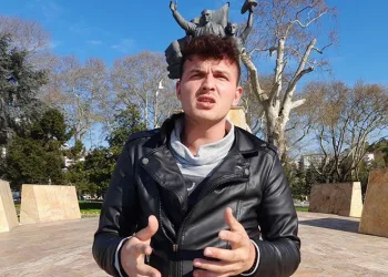 “Tehdit edildim istifaya zorlandım”