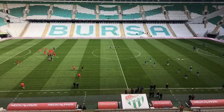 Bursaspor – 24Erzincanspor maçı Line TV ekranlarında
