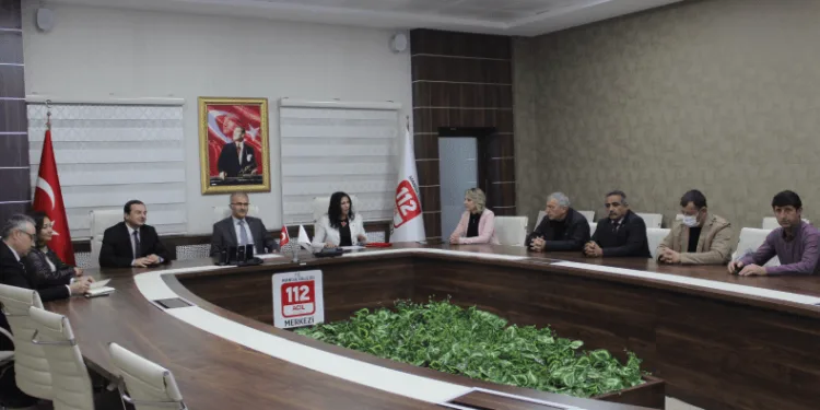 Her 3 muhtardan biri sertifikalı