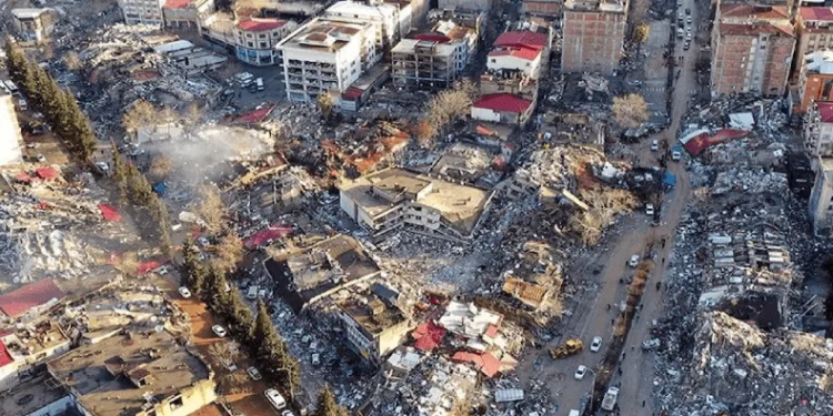 Ailesinden 8 kişiyi kaybeden hafız yaşananları anlattı