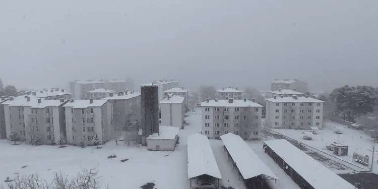 Beyaza bürünen Bitlis havadan görüntülendi