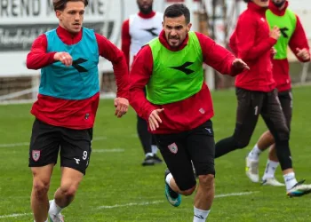Uyuşturucu operasyonunda 2 kişi tutuklandı