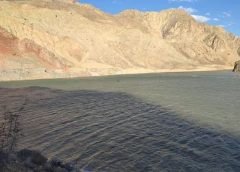 Baraj suları, sınıra dayandı