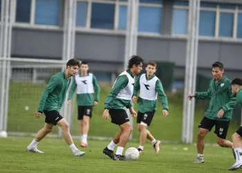 Bursaspor pas-pres çalıştı