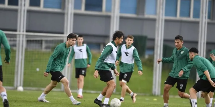 Bursaspor pas-pres çalıştı