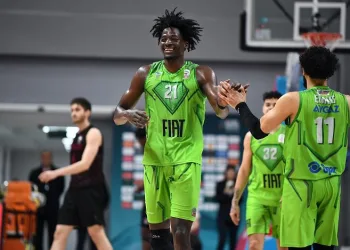 TOFAŞ Gaziantep deplasmanından galibiyetle döndü: 83-77