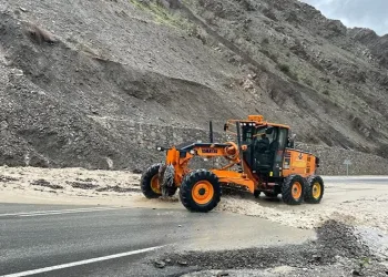 Hakkari-Van Karayolu’nda heyelan