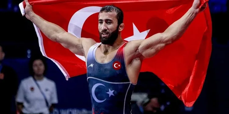 Burhan Akbudak: “Dünya şampiyonasında da hedefim altın madalya”