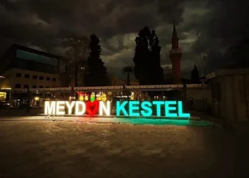 Yeni meydanının altı doğal afetlere karşı sığınak