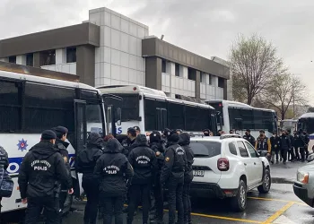 3 ilde tapuda rüşvet operasyonu