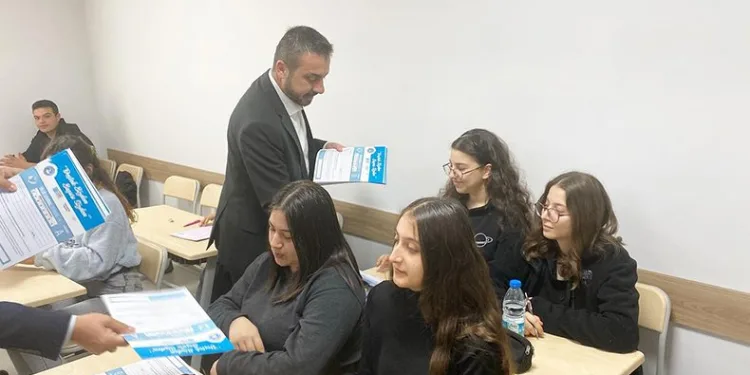 Lise ve üniversite adaylarına deneme sınavı