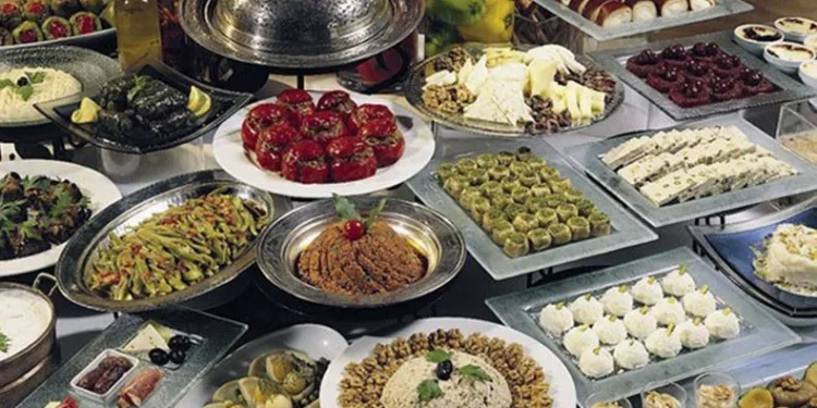 Ramazan sonrası beslenmeye ve şekere dikkat