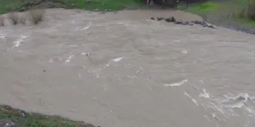 Yağışlar Habur Çayı’nın debisini yükselti