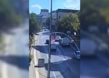 Pide almaya gitti, arabası çalındı