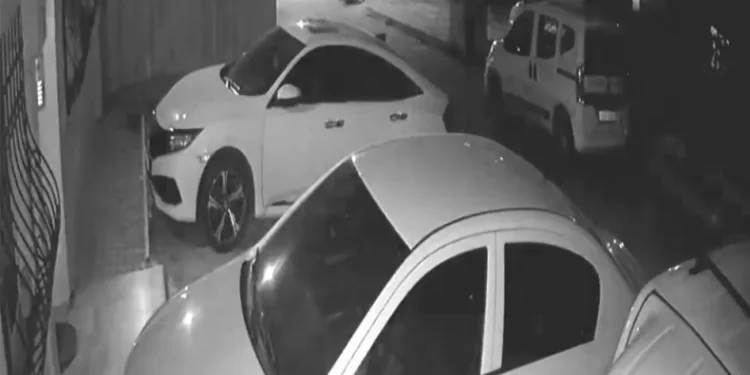 Motosikletli kuryeyi pompalı tüfekle vurdular