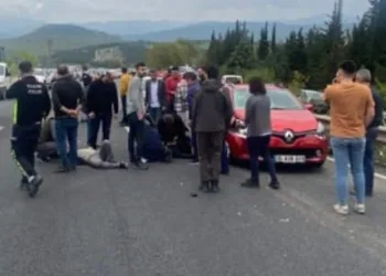 Mezarlık ziyaretine giderken kazada hayatını kaybetti