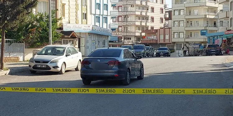Hareket halindeki araca silahlı saldırı