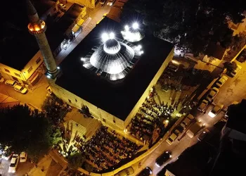6 asırlık Hoş Kadem Camii