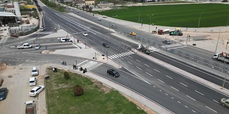 Akpınar kavşağı bayrama hazır olacak