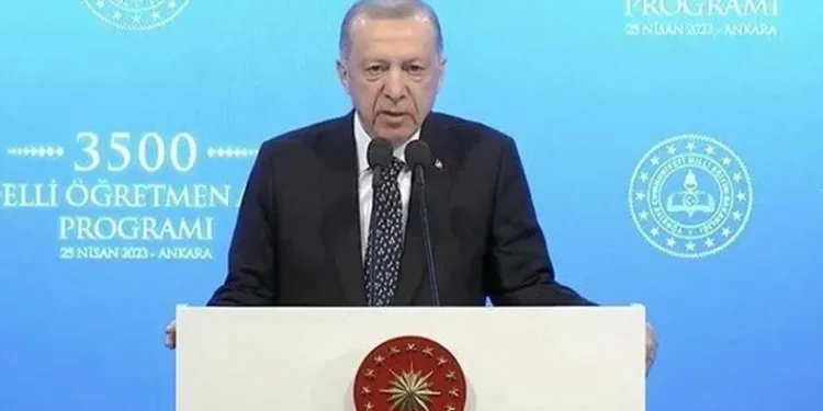 “Mayıs ayında 45 bin öğretmen ataması yapacağız”