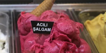 Acılı şalgamdan dondurma
