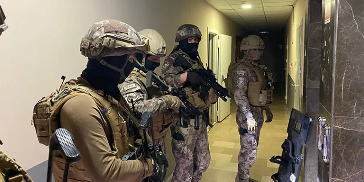 18 ilde siber dolandırıcılık operasyonu