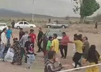 Tatilciler ve yerliler arasında başörtüsü kavgası