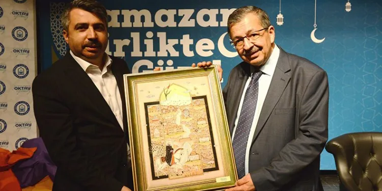 Hayati İnanç Yıldırımlılarla buluştu