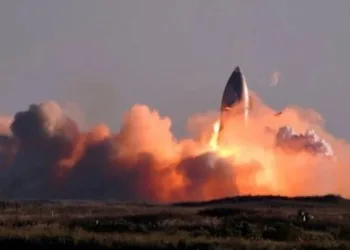 SpaceX’in roketi kalkıştan sonrası patladı