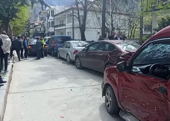 Amasya’da 5 araç birbirine girdi