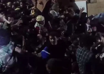 Yemen’de yardım dağıtımında izdiham