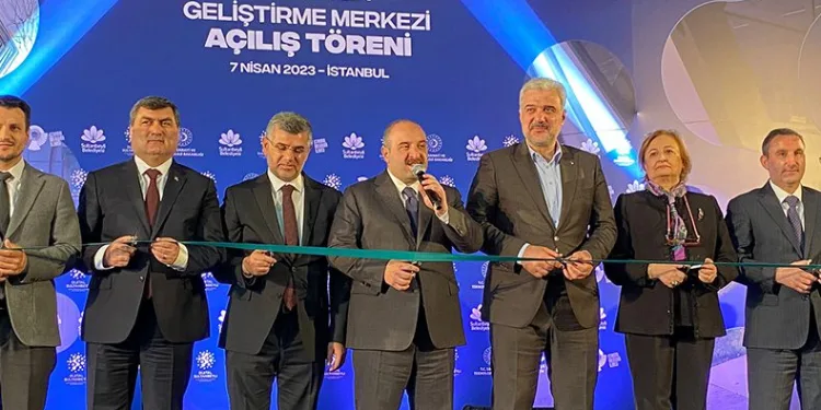 Dijital Dönüşüm ve Yetkinlik Geliştirme Merkezi açılışı
