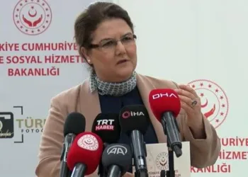 100. Yılda Türk Kadını Fotoğraf Sergisi