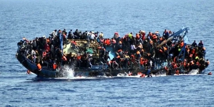 Tunus’ta göçmen teknesi battı