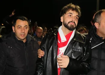 Sefo Samsunspor taraftarına üçlü çektirdi