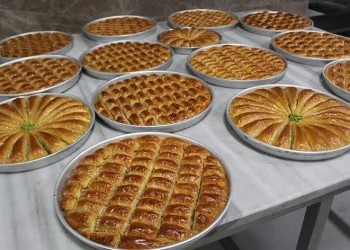 Baklavacıların bayram yoğunluğu başladı