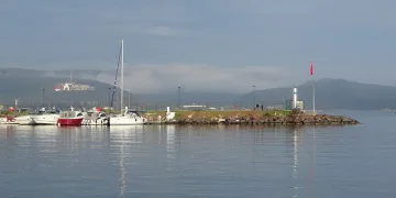Boğaz sis nedeniyle kapandı