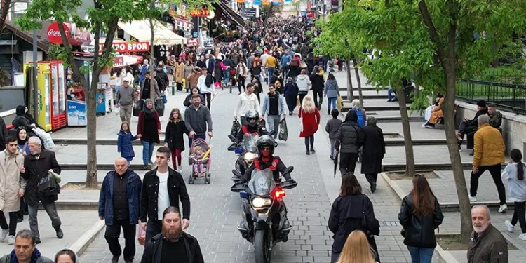 Yunuslar bayram öncesi kuş uçurtmadı