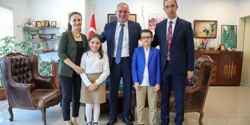 Gemlik’te Belediye Başkanlığı çocuklara emanet