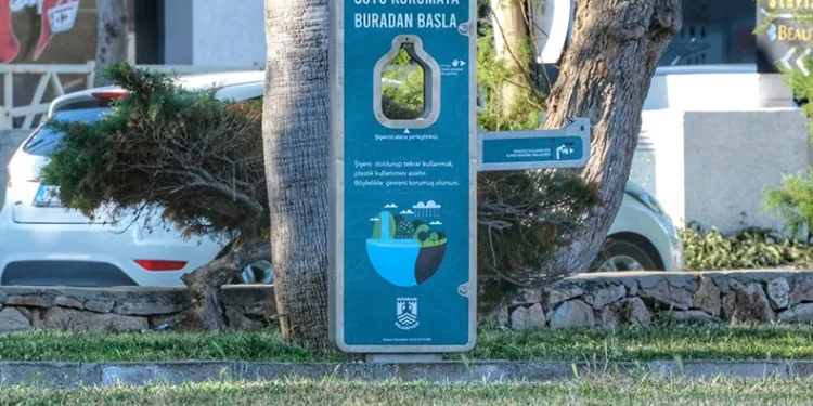 Yeni nesil su sebilleri Bodrum parklarında