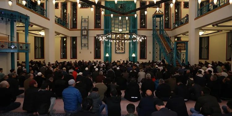Hafız Adem Bilgetay İnegöllülerle buluştu