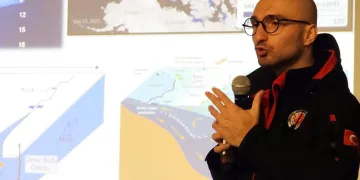 Antalya Bilim Merkezi’nde kutup dersi