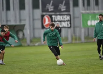 Bursaspor hazırlıklarını sürdürdü