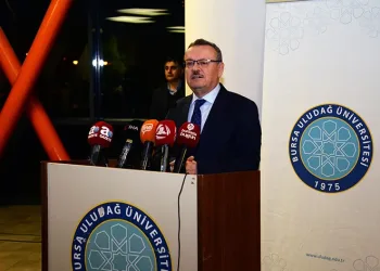 BUÜ Rektörü, helallik istedi