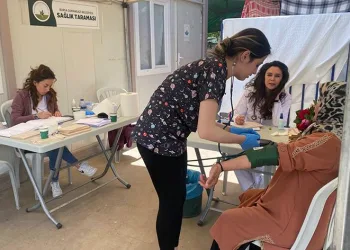 Osmangazi’den deprem bölgesinde sağlık taraması