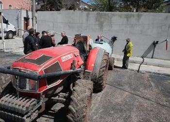 Çiftçiye 300 tonluk sulama havuzu
