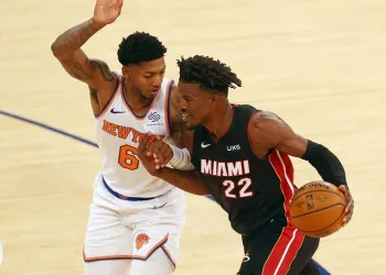NBA’de Heat ve Knicks konferans yarı finaline yükseldi