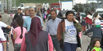 Görevde olan askere ailesinden bayram sürprizi