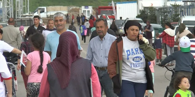 Görevde olan askere ailesinden bayram sürprizi